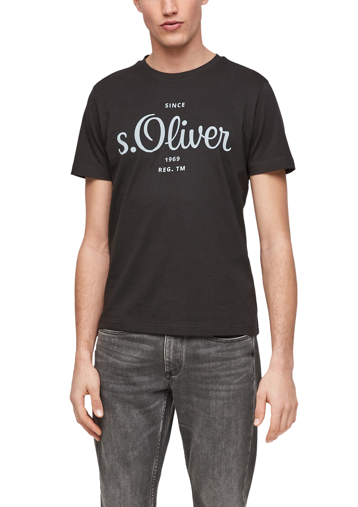 s.Oliver pánské triko s krátkým rukávem 03.899.32.6954/9999 Černá M