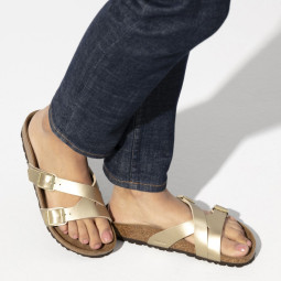 1016685-birkenstock-yao-gold-pantofle